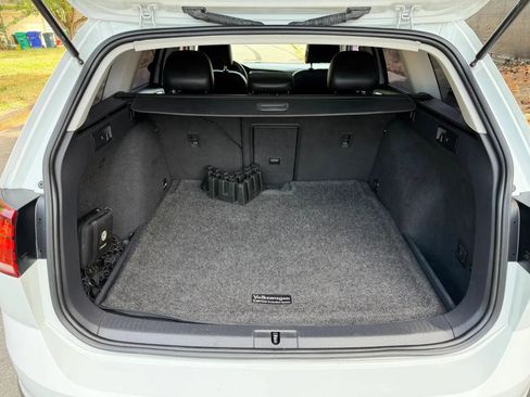 Used 2019 Volkswagen Golf Alltrack SE AWD/4WD image 25