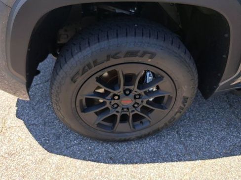 Used 2026 Toyota Tundra SR5 AWD/4WD image 32