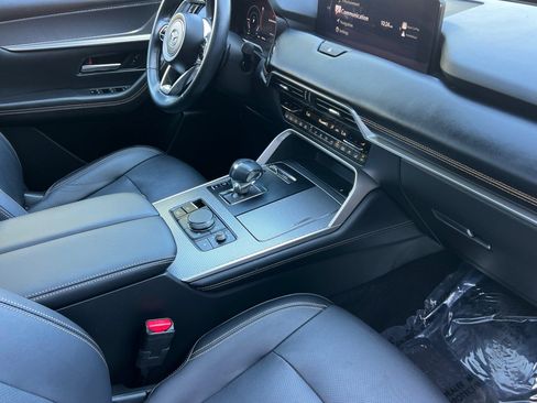 Certified 2024 MAZDA CX-90 Plug-In Hybrid w/ Premium Plus AWD/4WD image 19