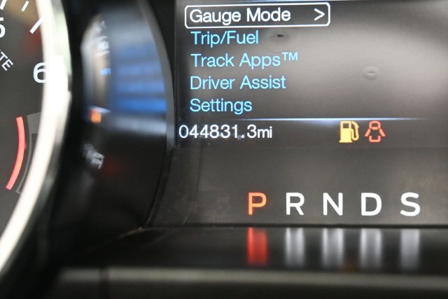 Used 2017 Ford Mustang Convertible w/ Equipment Group 051A RWD image 28