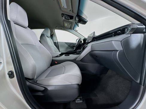 Certified 2024 Toyota Venza LE AWD/4WD image 27