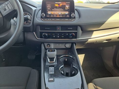Used 2026 Nissan Rogue S FWD image 21
