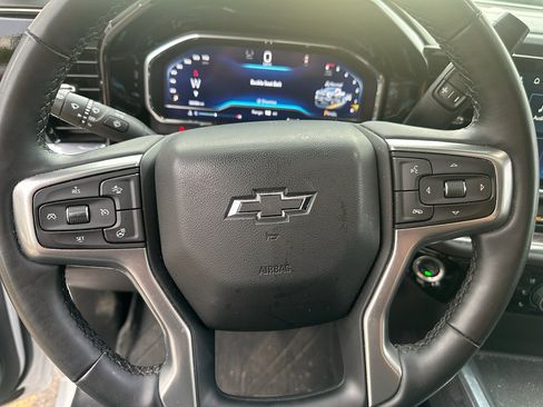 Used 2025 Chevrolet Silverado 2500 LTZ w/ LTZ Plus Package AWD/4WD image 14