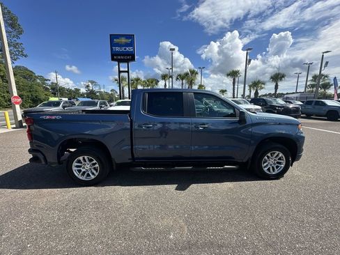 Used 2024 Chevrolet Silverado 1500 RST AWD/4WD image 17