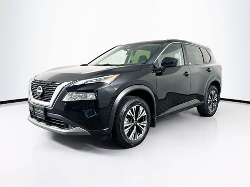 Used 2023 Nissan Rogue SV AWD/4WD image 3