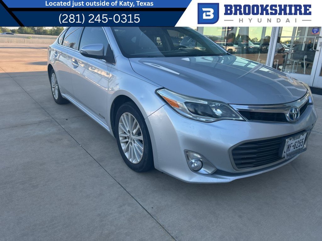 Used 2014 Toyota Avalon XLE Touring FWD image 1