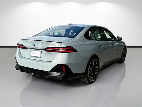 New 2026 BMW 530i w/ M Sport Package image 3