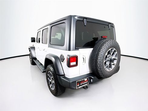 Used 2024 Jeep Wrangler Unlimited Sport AWD/4WD image 26