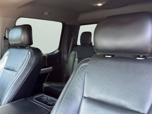 Used 2017 Ford F150 Lariat AWD/4WD image 9