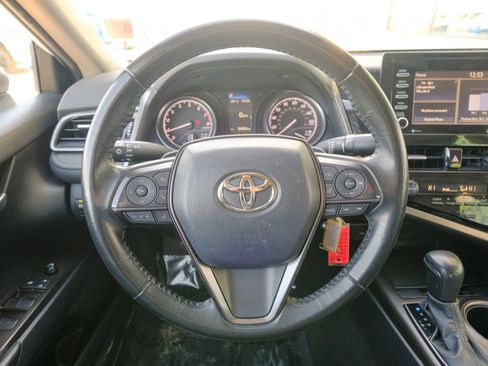 Used 2023 Toyota Camry SE image 34