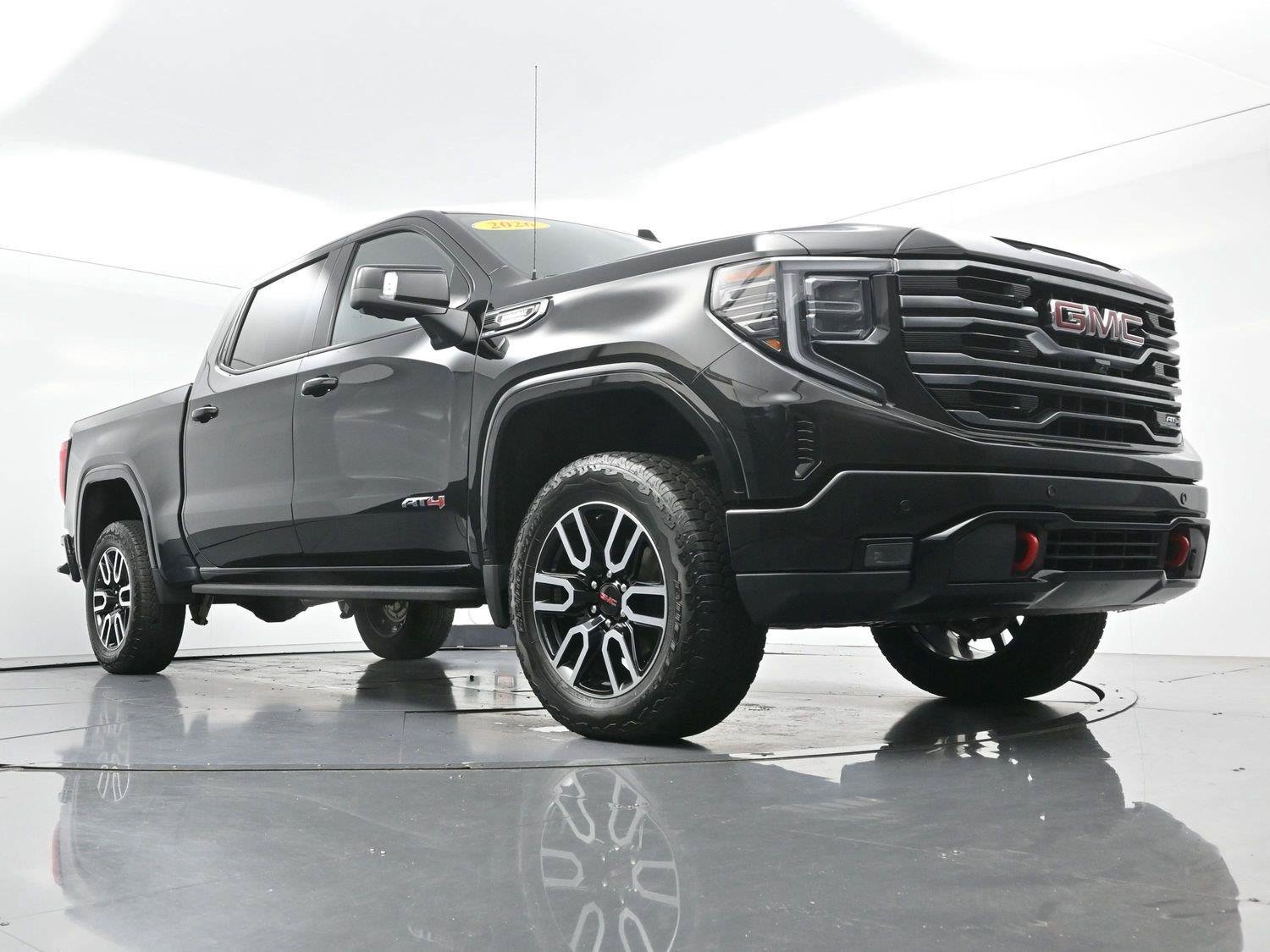 Used 2026 GMC Sierra 1500 AT4 w/ AT4 Premium Package AWD/4WD image 47