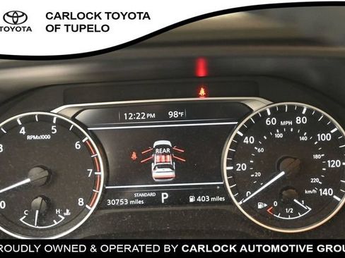 Used 2024 Nissan Rogue SV w/ SV Premium Package FWD image 26