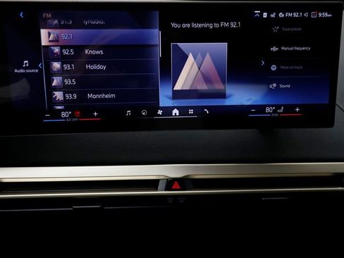 New 2026 BMW iX xDrive60 w/ Premium Package image 9