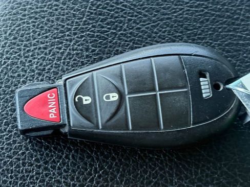 Used 2024 RAM 1500 Classic SLT image 25