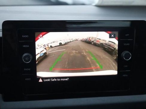 New 2026 Volkswagen Jetta SE image 12