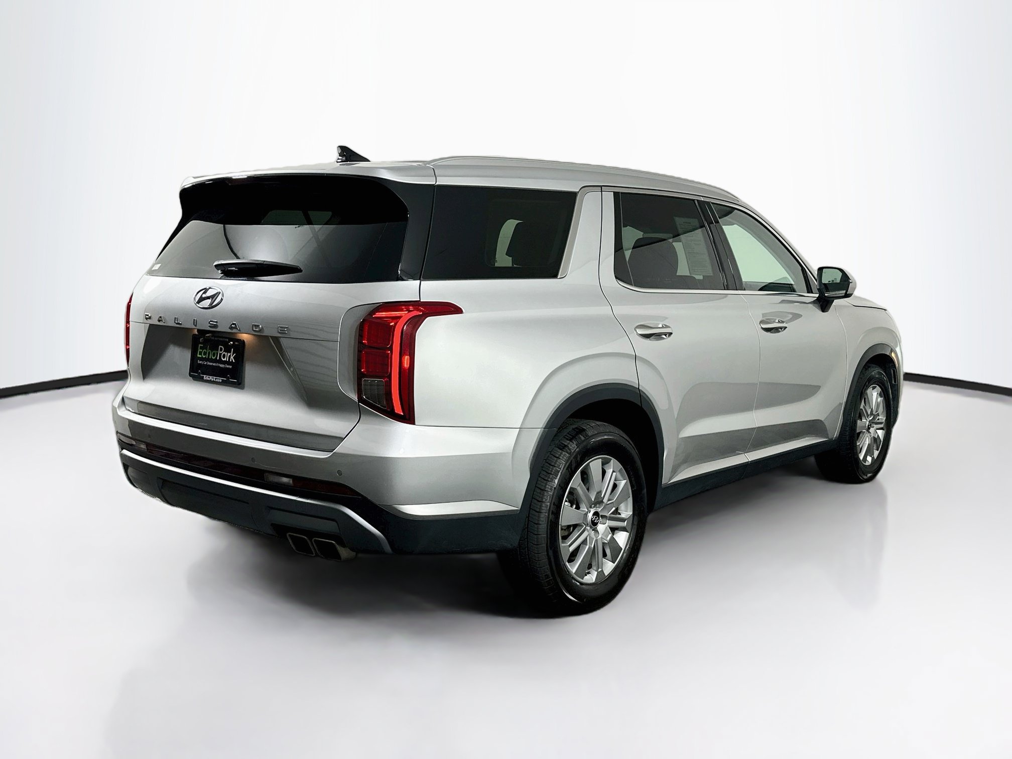 Used 2024 Hyundai Palisade SEL FWD image 9