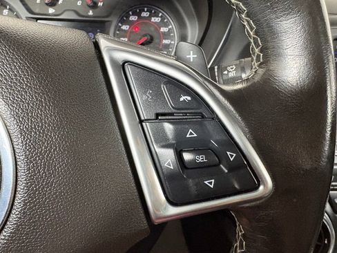 Used 2020 Chevrolet Camaro LT RWD image 23