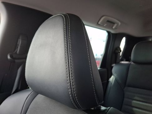 Used 2023 Mitsubishi Outlander SE image 13