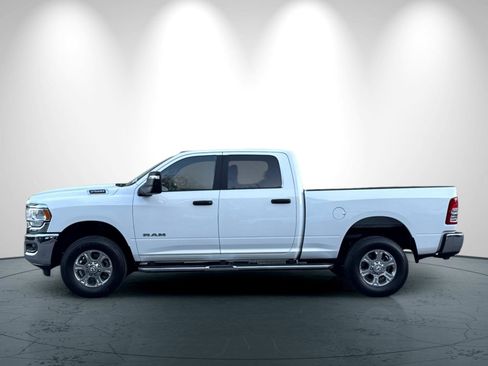 Used 2024 RAM 2500 Big Horn w/ Bed Utility Group image 7