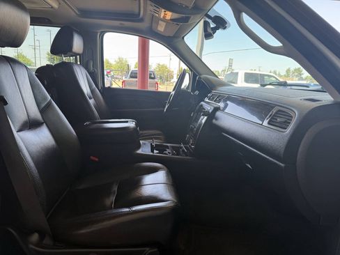Used 2007 GMC Yukon Denali AWD/4WD image 14