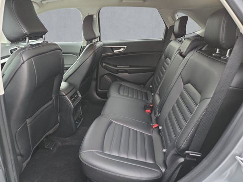 Certified 2022 Ford Edge SEL w/ Convenience Package image 23