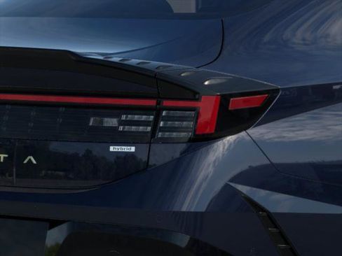 New 2025 Hyundai Sonata Limited FWD image 10