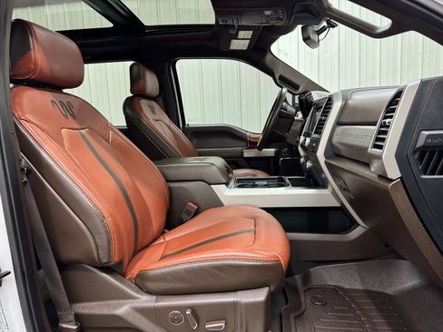 Used 2020 Ford F250 King Ranch w/ King Ranch Ultimate Package image 15