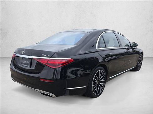 Certified 2022 Mercedes-Benz S 500 4MATIC image 5