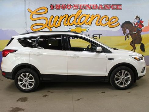Used 2019 Ford Escape SEL w/ Sun & Style Package AWD/4WD image 1