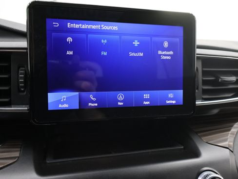 Used 2020 Ford Explorer Limited w/ Class III Trailer Tow Package AWD/4WD image 47
