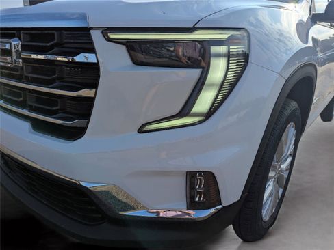New 2026 GMC Acadia Elevation w/ Elevation Premium Package FWD image 27