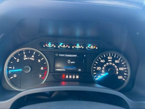 Used 2019 Ford F150 XLT w/ Equipment Group 302A Luxury AWD/4WD image 13
