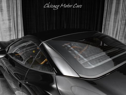 Used 2016 Ferrari California T RWD image 39