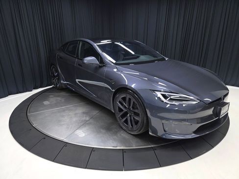 Used 2021 Tesla Model S Plaid AWD/4WD image 6