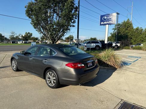 Used 2013 INFINITI M37 w/ Premium Pkg RWD image 5