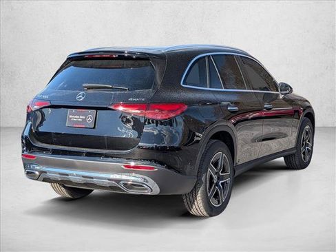 Certified 2026 Mercedes-Benz GLC 300 4MATIC image 2