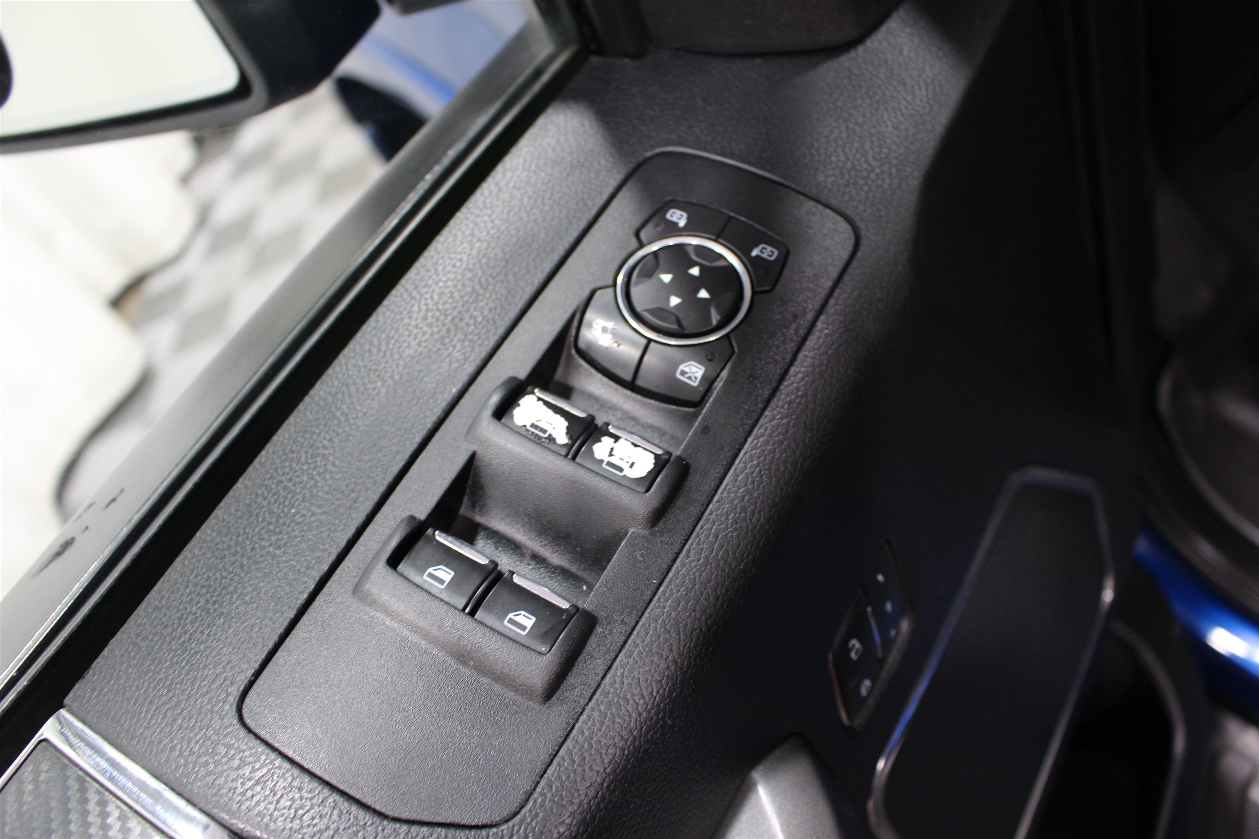 Used 2018 Ford F150 Lariat AWD/4WD image 7