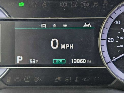 Certified 2022 Kia Niro LXS image 31