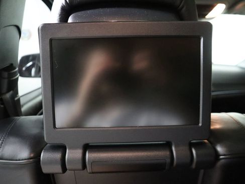 Used 2017 Jeep Grand Cherokee Summit image 48