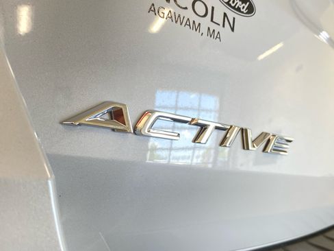 New 2026 Ford Explorer Active AWD/4WD image 7