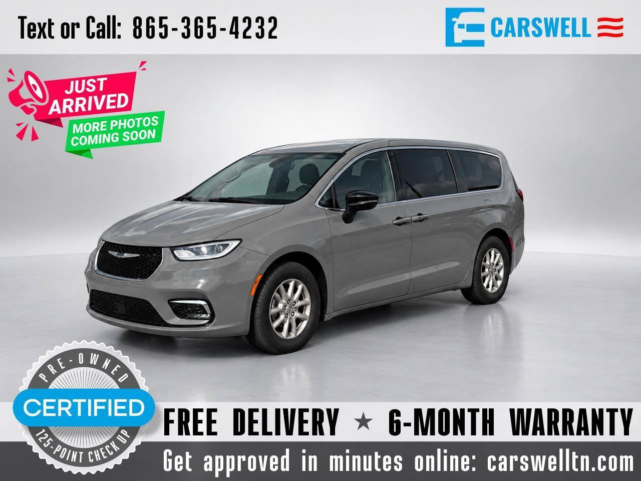 Used 2025 Chrysler Pacifica Select FWD image 1