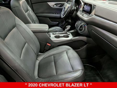 Used 2020 Chevrolet Blazer LT w/ Sound & Technology Package AWD/4WD image 35