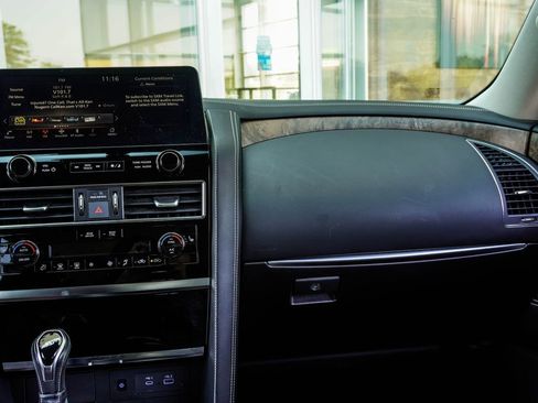 Used 2022 INFINITI QX80 Premium Select w/ Cargo Package image 18