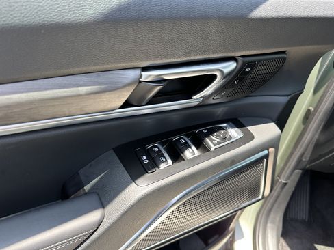 Certified 2025 Kia Telluride SX X-Line AWD/4WD image 26