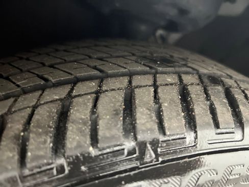 Used 2020 Toyota Prius Limited image 31