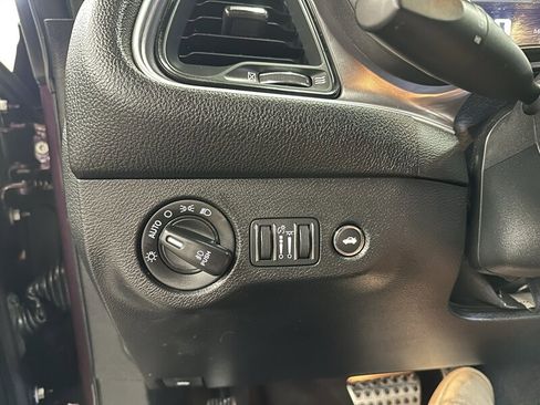 Used 2021 Dodge Challenger R/T Scat Pack RWD image 33