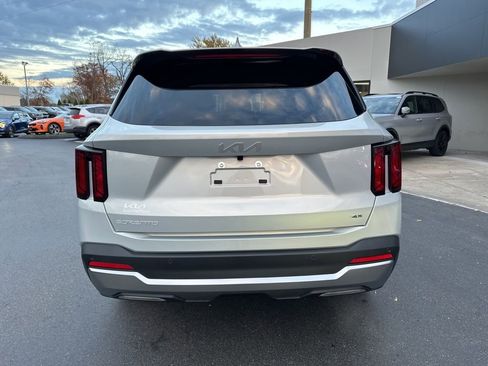 New 2026 Kia Sorento S AWD/4WD image 7