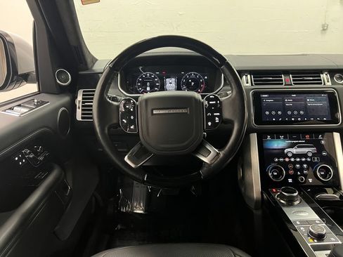 Used 2018 Land Rover Range Rover Supercharged AWD/4WD image 16