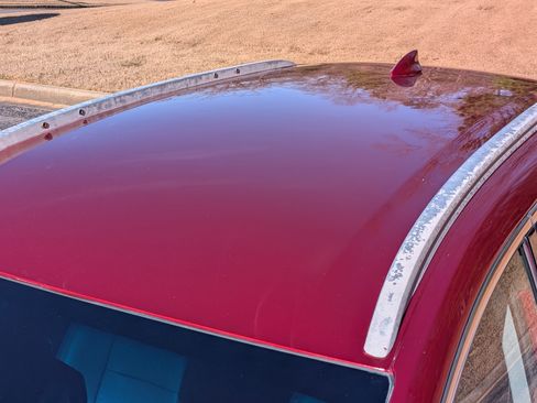 Used 2017 Chevrolet Bolt Premier w/ Driver Confidence II Package image 14