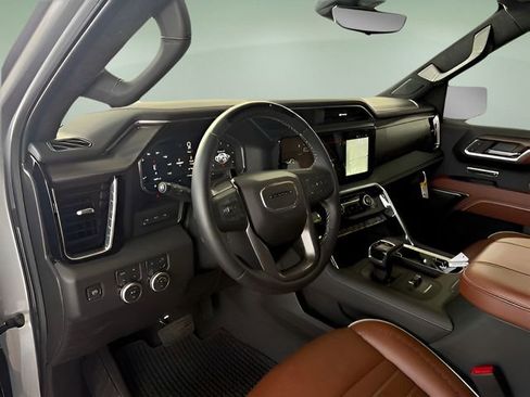 Used 2025 GMC Sierra 1500 Denali Ultimate image 18